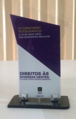 troféu acrílico concurso fotográfico